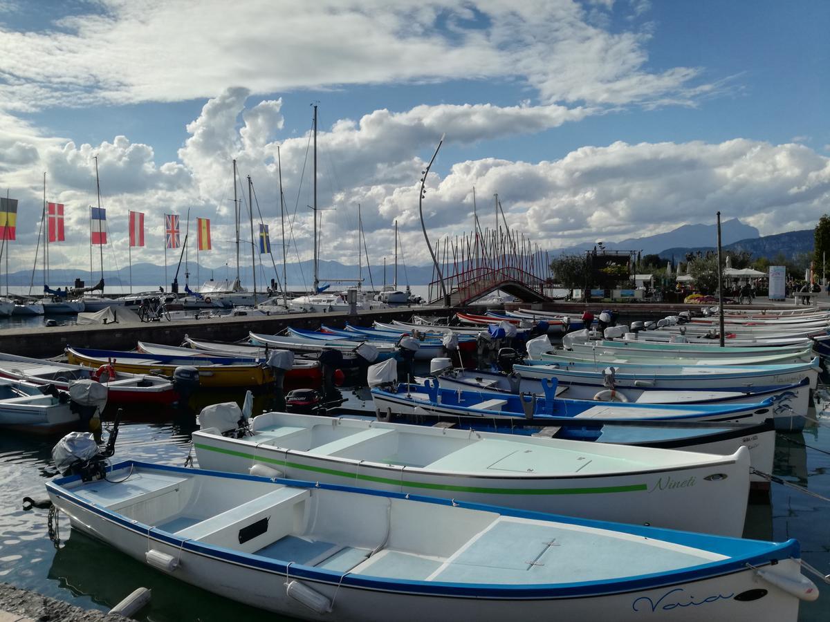 Apartments Tony In Bardolino Eksteriør billede